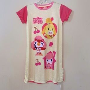 NWT Animal Crossing Pajamas Size 7(6-7 years)
